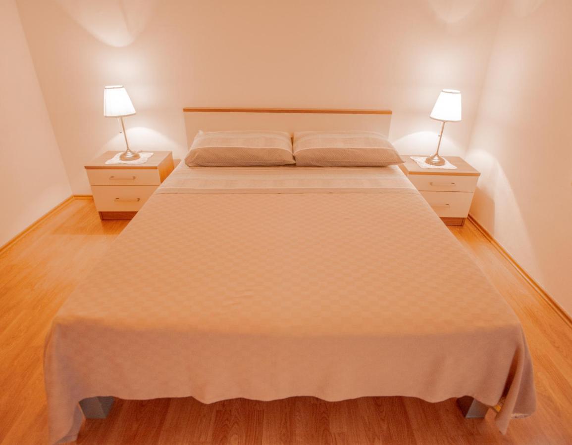 Lea Apartament